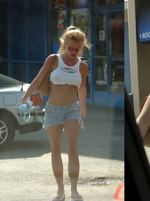 Britney Spears Is The Ultimate Example Of White Trash Hot